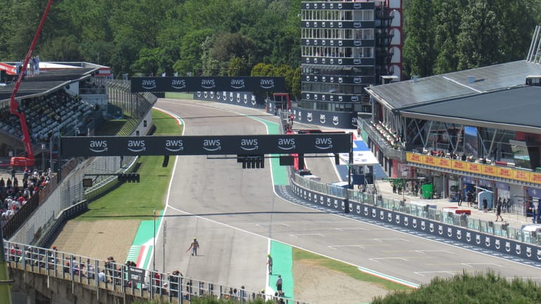Autodromo Enzo e Dino Ferrari (Imola)